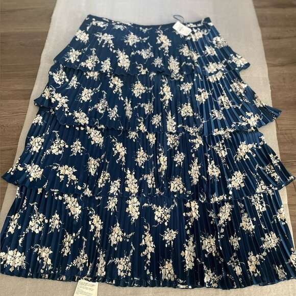 [XL]Abercrombie&Fitch Blue Floral Satin Pleated Tiered Maxi Skirt - Picture 3 of 7